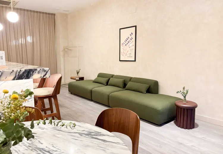 Modern Mediterranean-style restaurant in the heart of Valencia