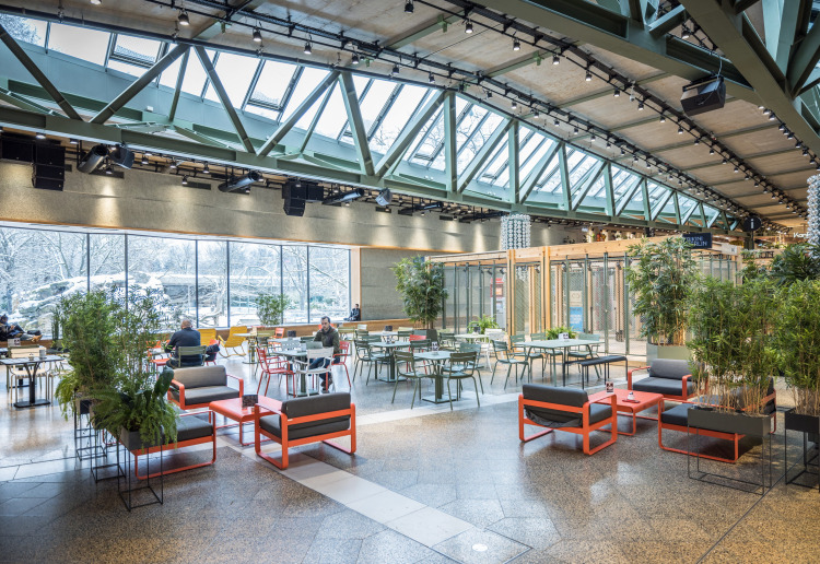 Premium Event Space in Front of the Ape Window at BIKINI BERLIN