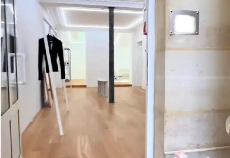 Boutique Showroom - Hausmanian style Le Marais Paris