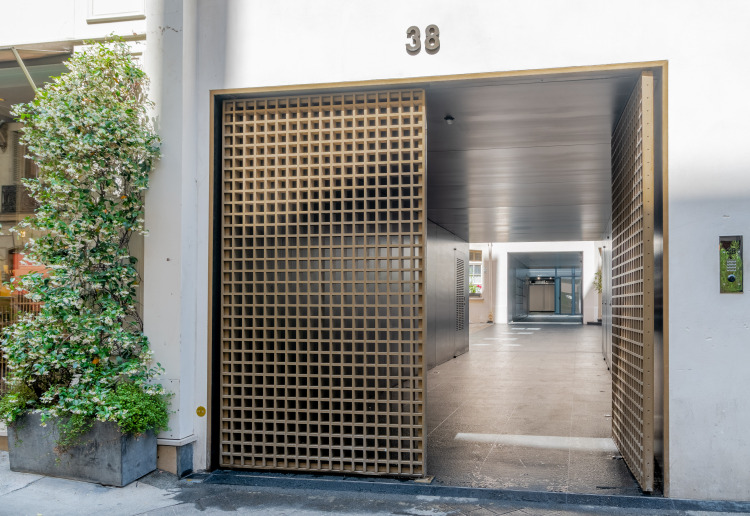 Bel espace industriel situé à deux pas de la Place Vendôme