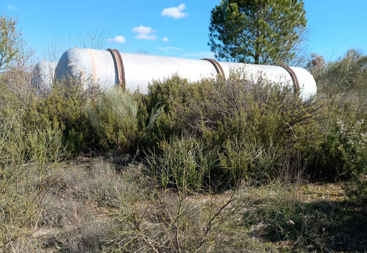 Finca diáfana de 2,5ha, 40 minutos de Madrid y 15 minutos de Alcalá de Henares  con invernaderos y e