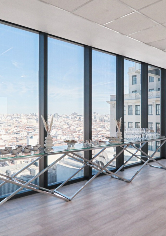 Espacio con vistas a la Gran Vía