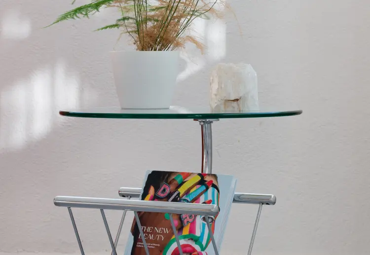 Loft industrial estilo minimalista con mucha luz natural