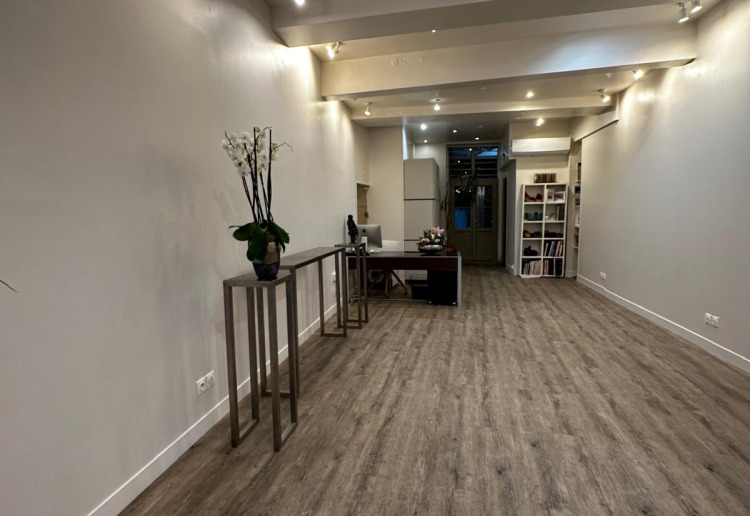 Galerie d'art de prestige à Saint-Germain-des-Prés