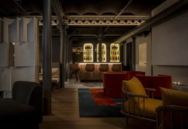 Clubhouse in Juno House – Space for Pop Ups & Brand Activations