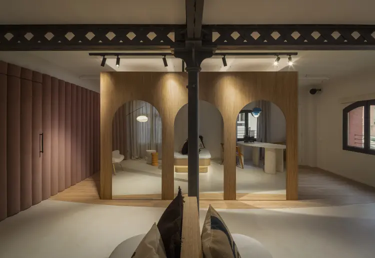 Glow Room at Juno House – Space for Pop Ups & Events