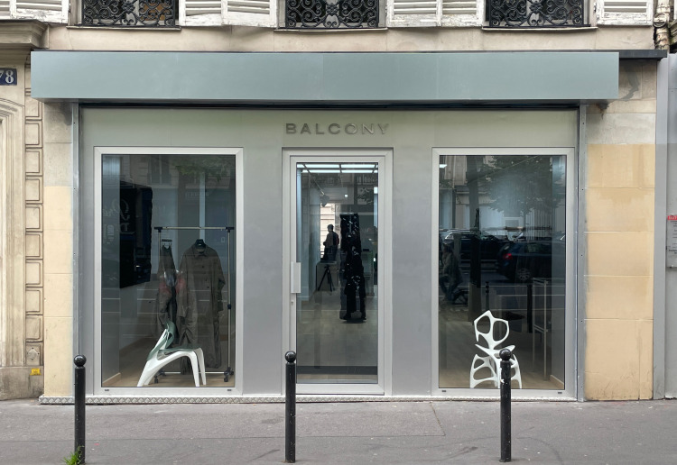 Elegant Fashion Showroom in Le Marais