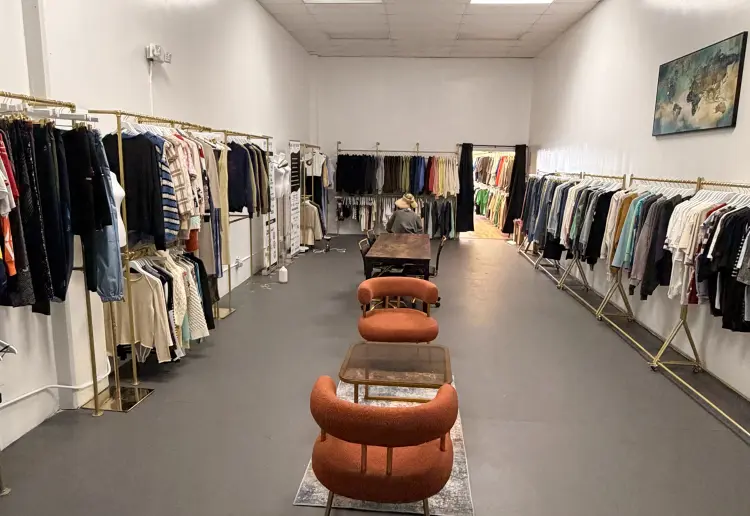 Retail Store in Los Angeles Fashion District
