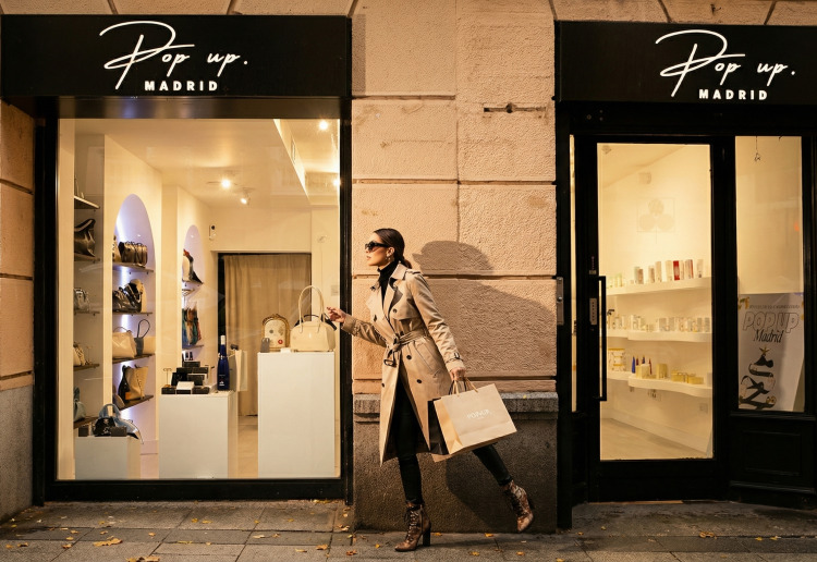 Premium Plug & Play Retail Space in Salamanca