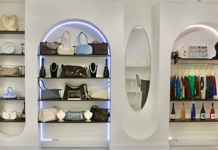 Premium Plug & Play Retail Space in Salamanca