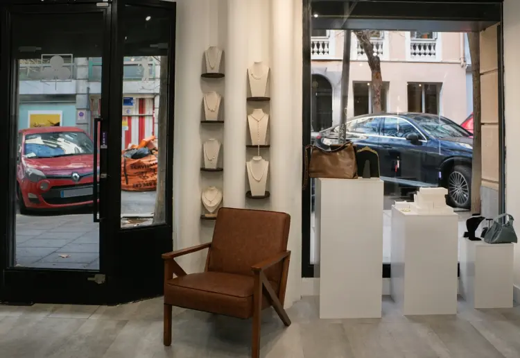 Premium Plug & Play Retail Space in Salamanca