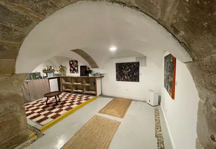 FASHION WEEK READY — GALLERY SPACE FOR RENT — LE MARAIS, PARIS 3