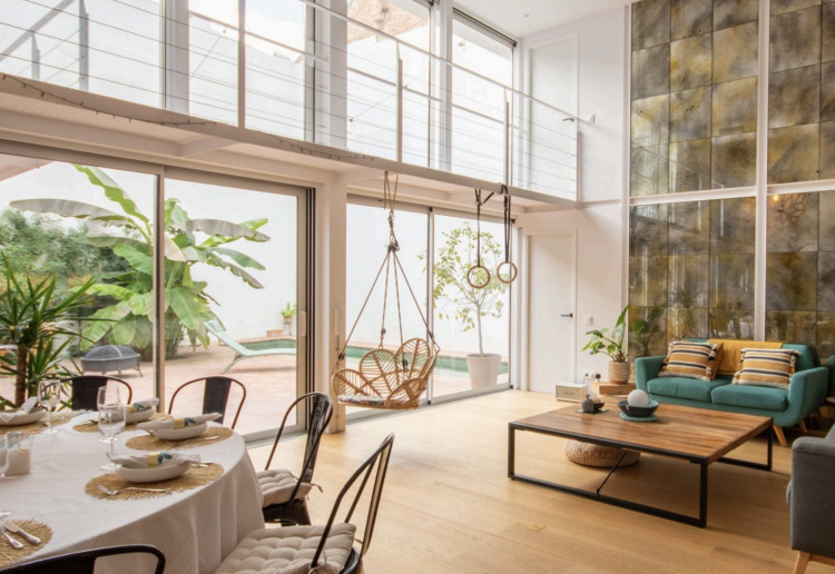 Cinematic loft with private patio for shoots, events and brand content in Poblenou