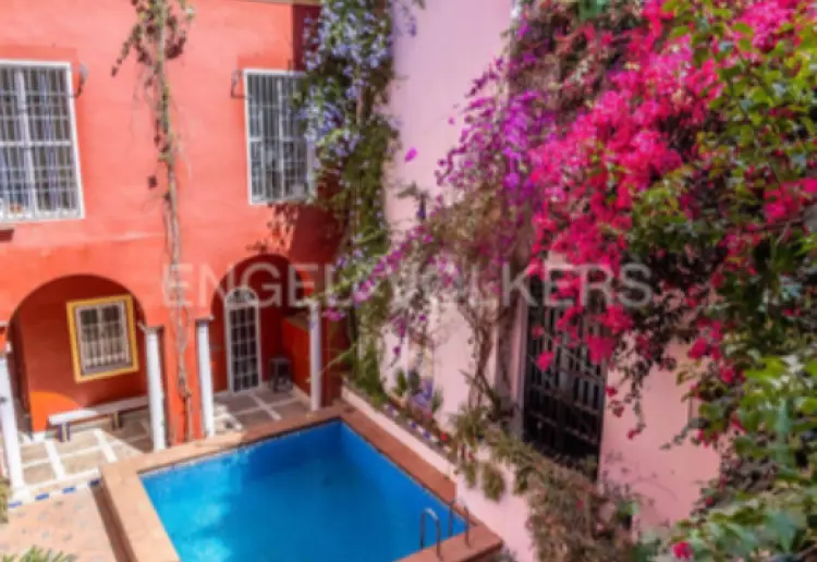 Casa Palacio siglo XVII en el centro de Sevilla