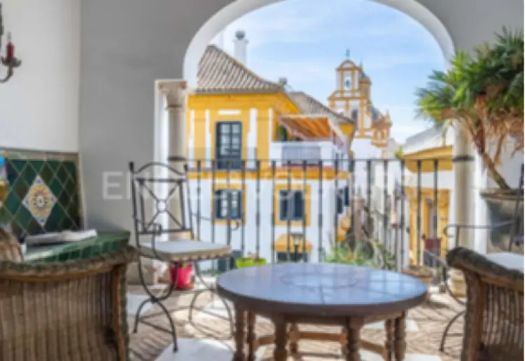 Casa Palacio siglo XVII en el centro de Sevilla