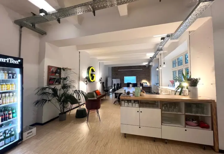 Dein Space im Szeneviertel Oranienstraße in x-Berg