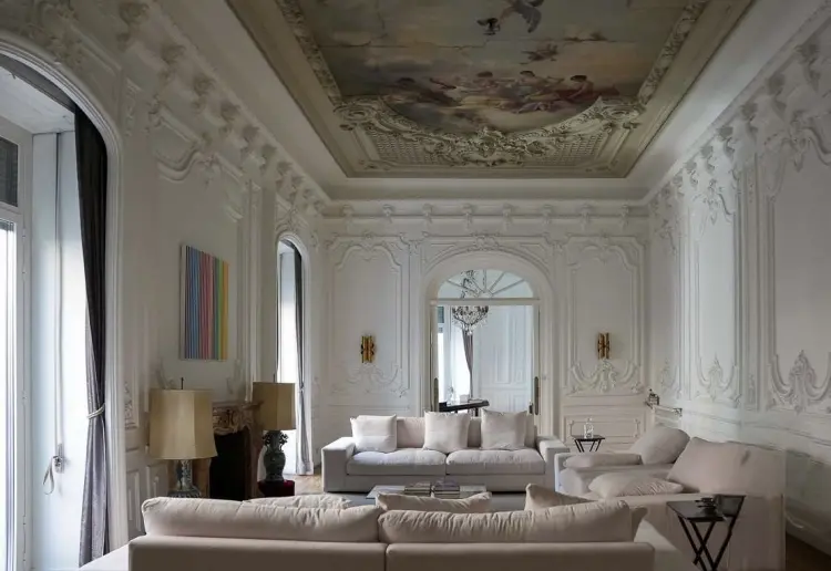 Palacio aristocrático privado del siglo XVIII en pleno centro histórico de Madrid