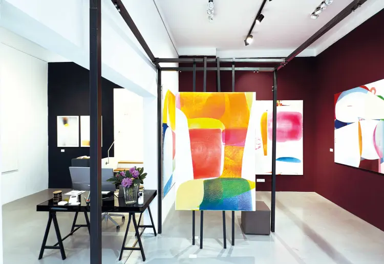 Beautiful gallery space with high walls