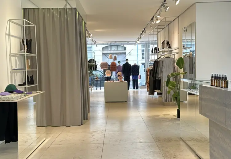 Pop-up Exposé – Berlin Mitte (available until dec.2026)