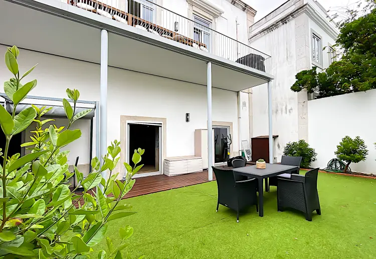 palacio vila garcia in Restelo