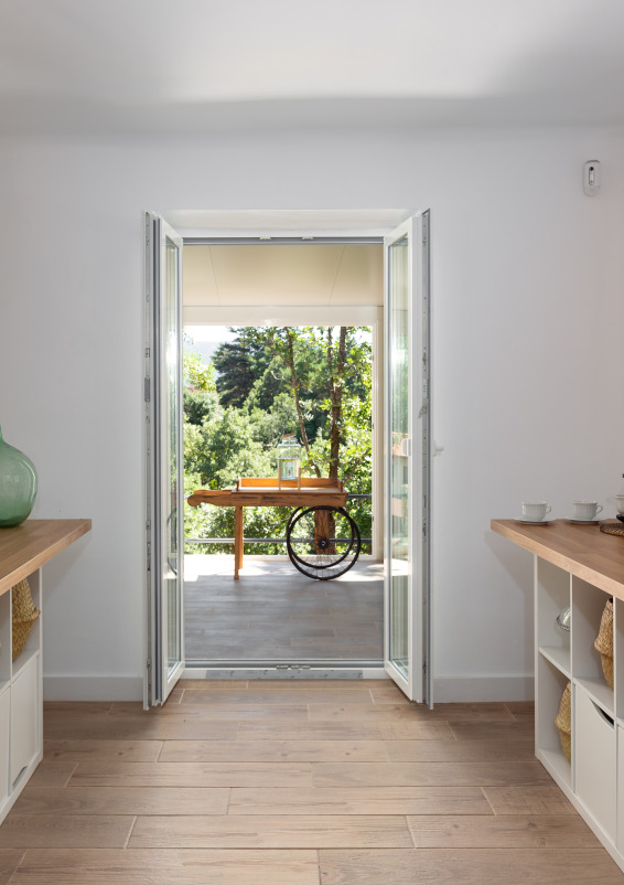 LIGHTHOUSE GALLERY -meeting boutique-
