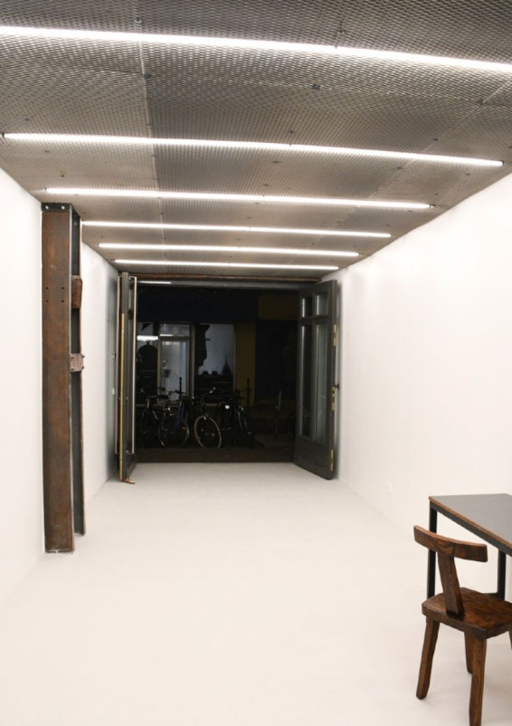 RETAIL - SHOWROOM - 50m2