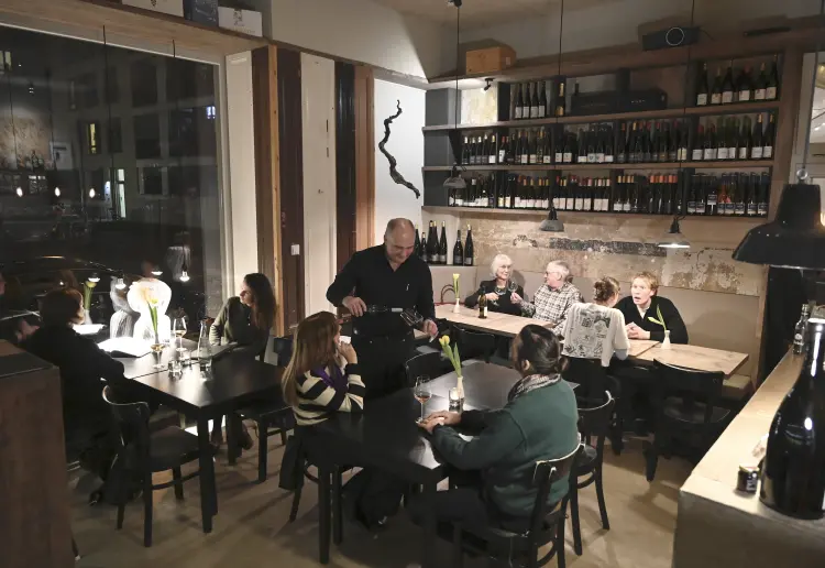 Authentische charaktervolle Weinbar