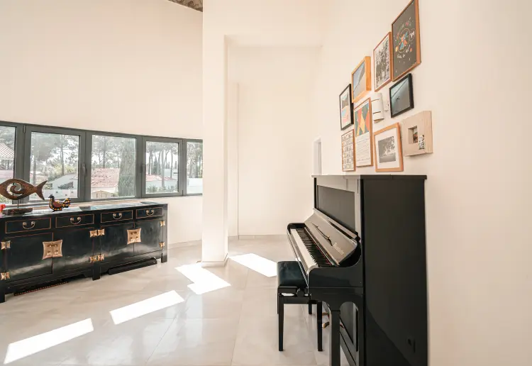 Caparica Beach House with Pool - Casa bonita