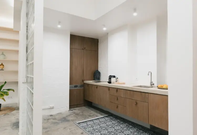 Loft Industriel Parisien pour Productions Créatives