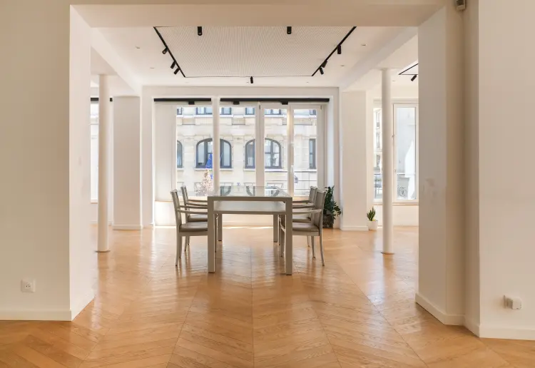 Air-Conditioned Boutique/Showroom in the Marais – 110 sqm