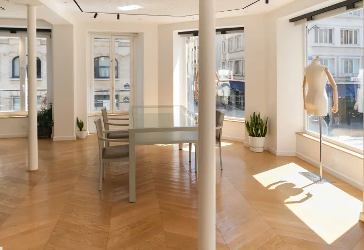 Air-Conditioned Boutique/Showroom in the Marais – 110 sqm