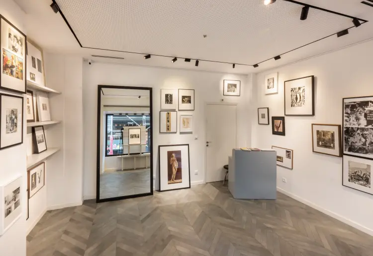 Air-Conditioned Boutique/Showroom in the Marais – 110 sqm