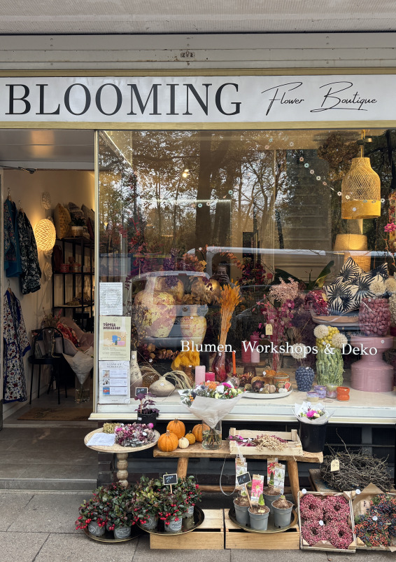 Kreative Ladenfläche mit 2 Arbeitsplätzen zu vermieten – ideal für Florist:innen, Pop-ups und co
