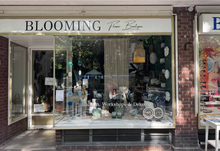 Kreative Ladenfläche mit 2 Arbeitsplätzen zu vermieten – ideal für Florist:innen, Pop-ups und co