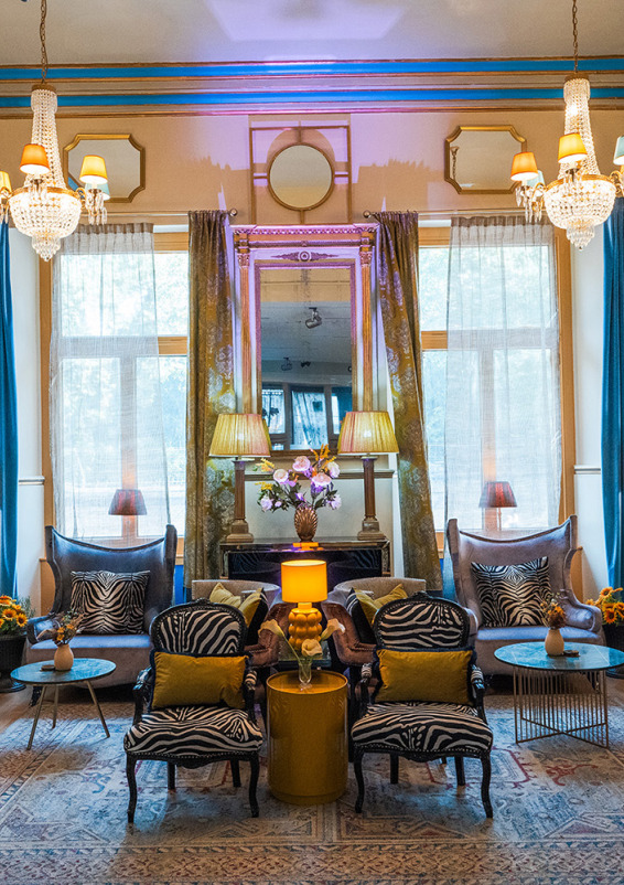 Prestigious space near Buckingham Palace Gardens