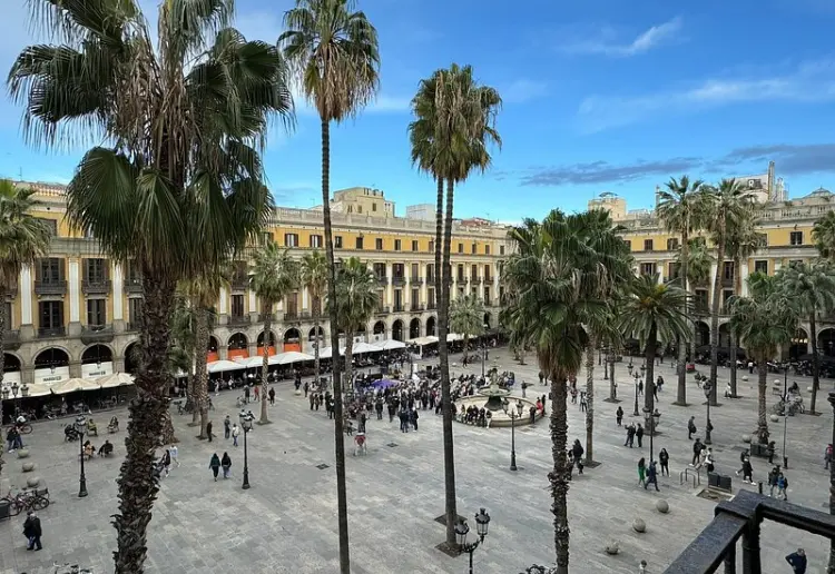 Espacio gastronómico en el centro de Barcelona