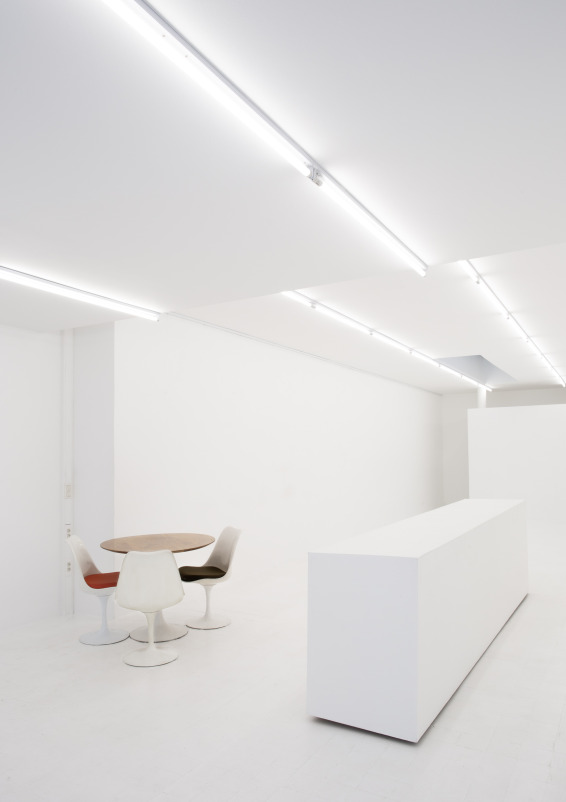 A premium art venue for brand activations, exhibitions, and creative product launches. 71m2