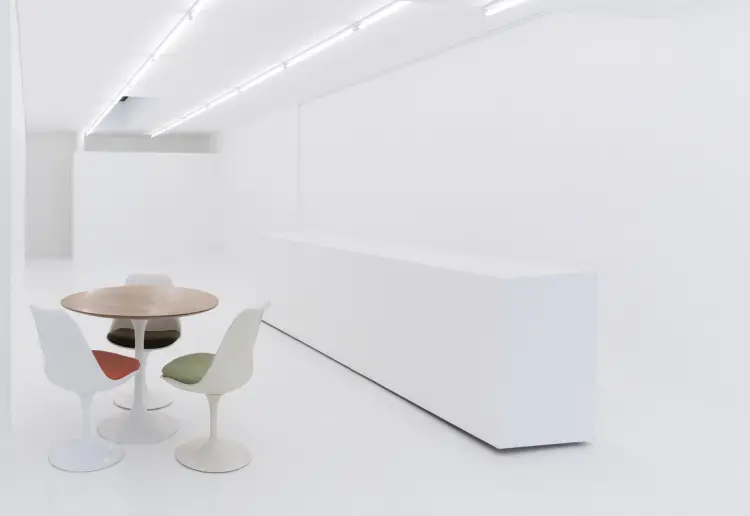 A premium art venue for brand activations, exhibitions, and creative product launches. 71m2