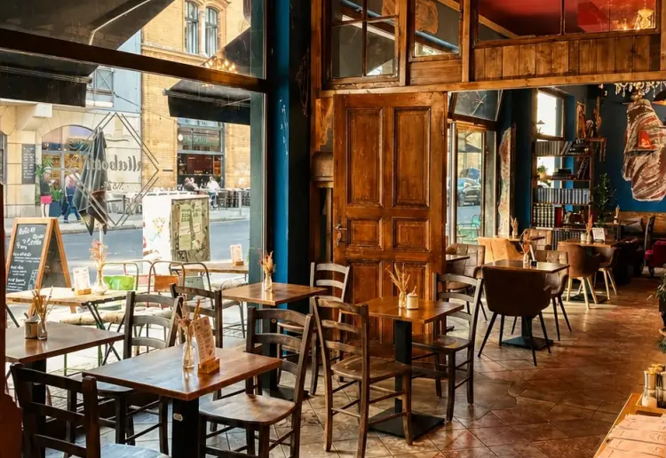 Cozy Café with a Rustic Ambience in the Heart of Berlin Mitte – Spacious and Perfect for Events