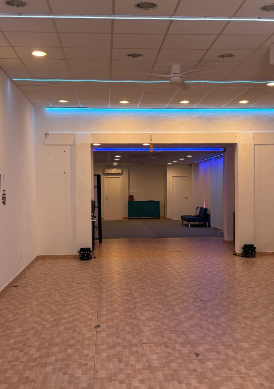 Amplia sala para todo tipo de eventos