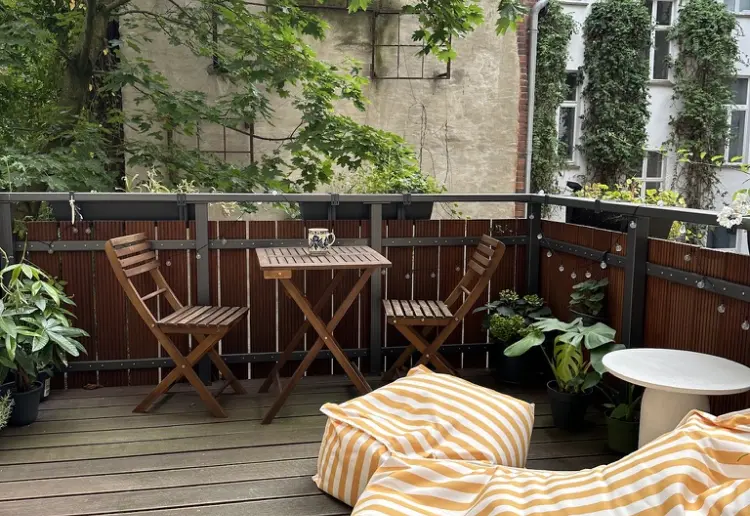 Mid Century Berlin Altbau