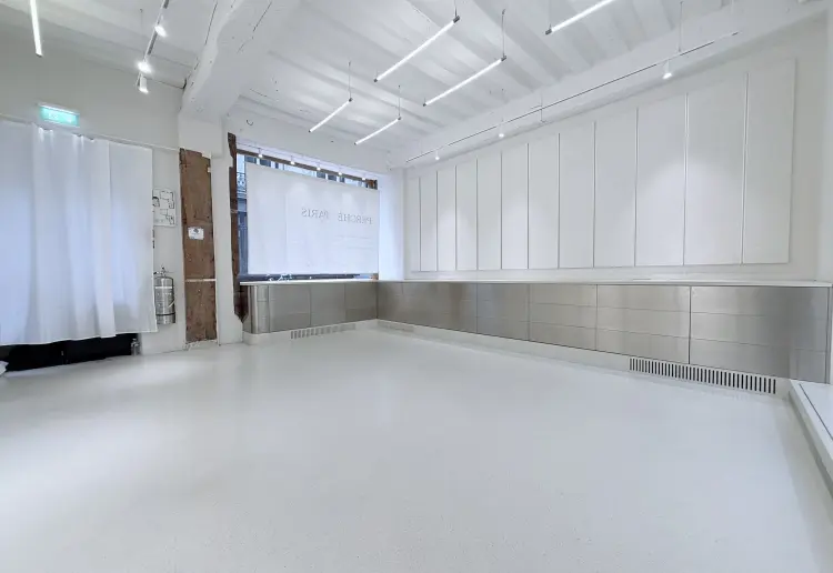 Premium Pop-Up Store & Showroom in Central Paris – Bright, Flexible & Design