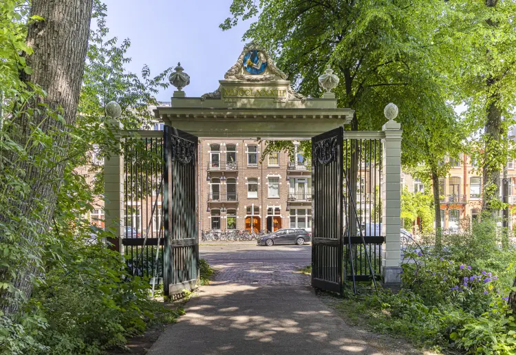 Elegant Daylight Event Space in Historic Building