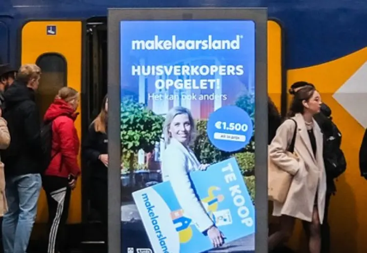 Écrans publicitaires digitaux à Amersfoort Centraal Station