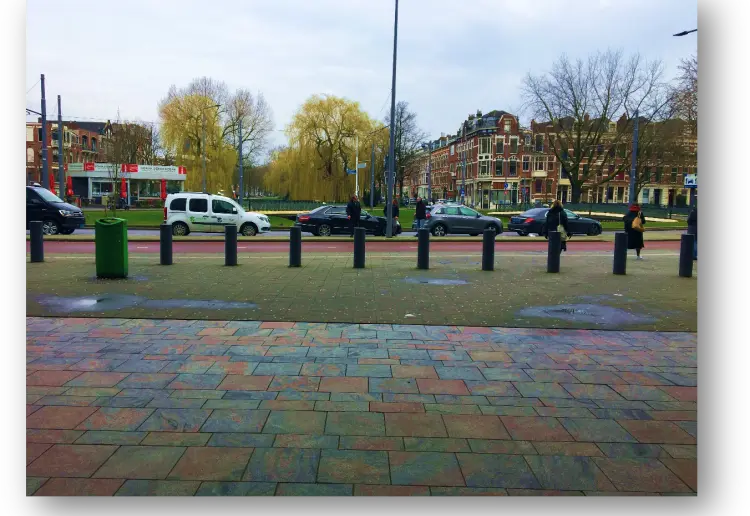 Fläche für Markenaktivierungen am Bahnhof Rotterdam Centraal
