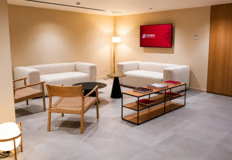 Networking- und Catering-Lounge im Geschäftsviertel von Barcelona