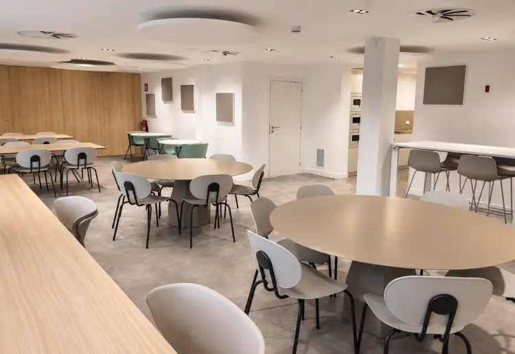 Espacio privado para comidas de empresa y cócteles en Barcelona
