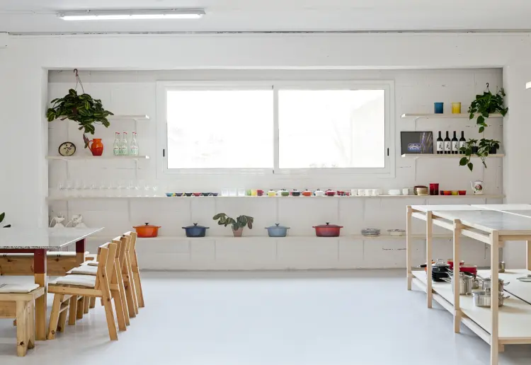 Local de 300m2 con cocina preciosa en Poblenou