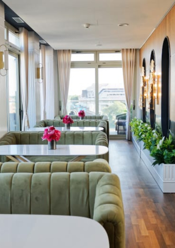 Enjoy Rooftop - Exklusives Ambiente mit spektakulärer Aussicht!