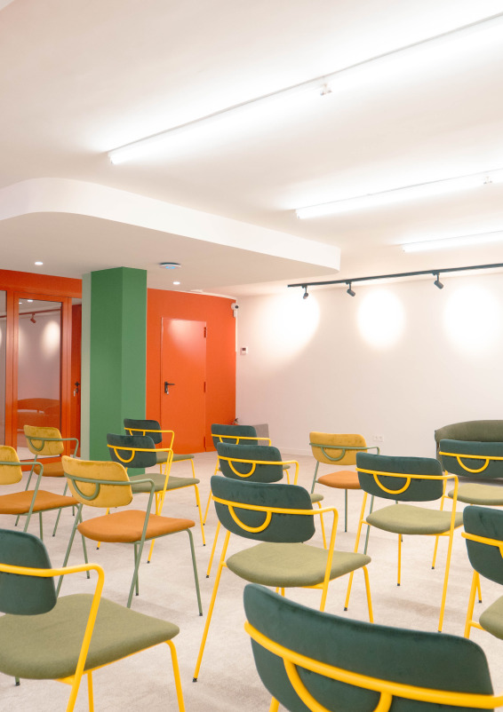 Multi-purpose hall for events and meeting rooms